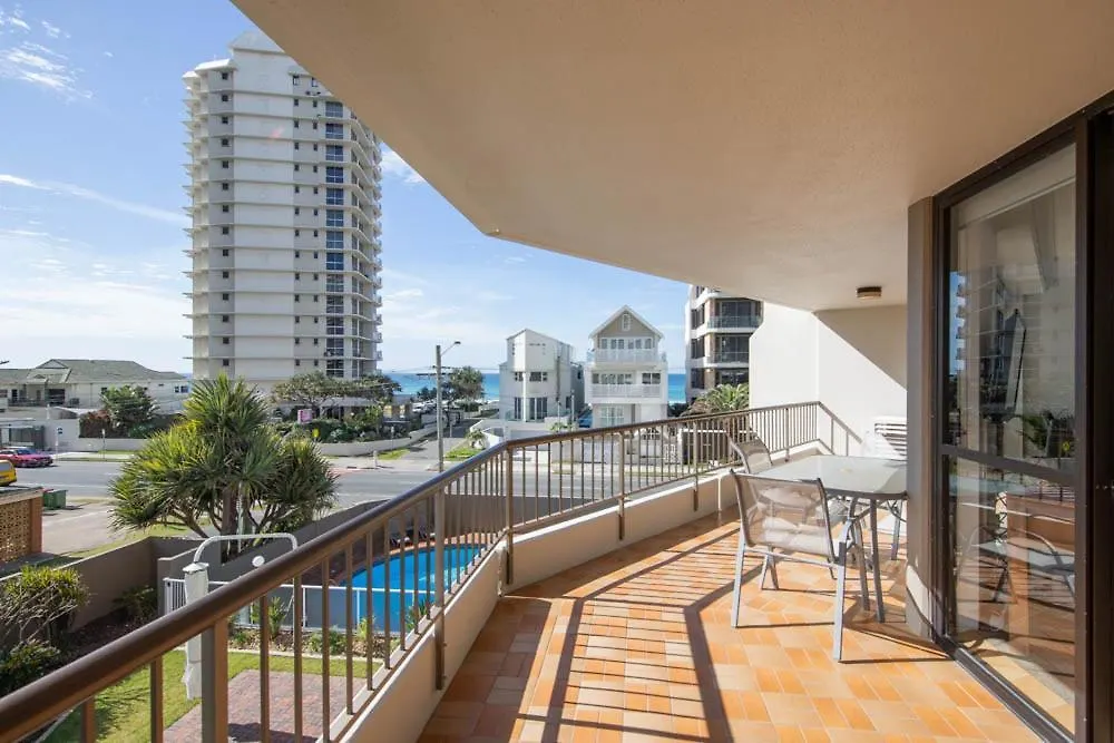 Bougainvillea Gold Coast Holiday Apartments 4*,