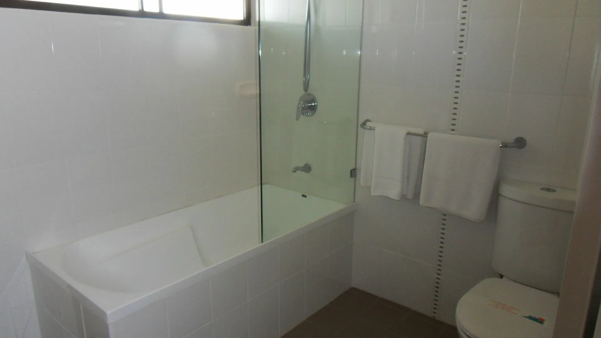Bougainvillea Gold Coast Holiday Apartments 4*,